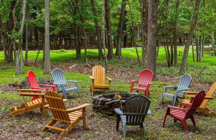 Frolic on Fern by Avantstay Enclosed Deck w/ Forest Views, Bar - Foto 74