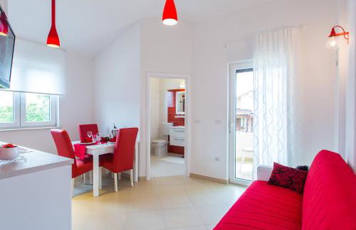 Villa Birikina with Pool - Photo 38