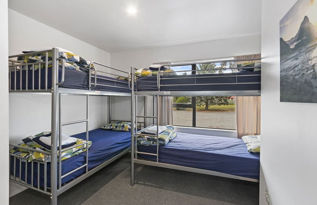 North South Holiday Park - Photo 26