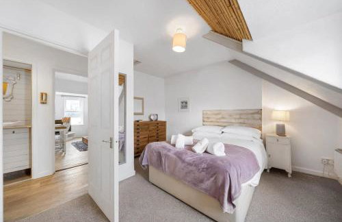 Beach-Style Flat 2 Min Walk to Tolcarne Beach - Foto 7