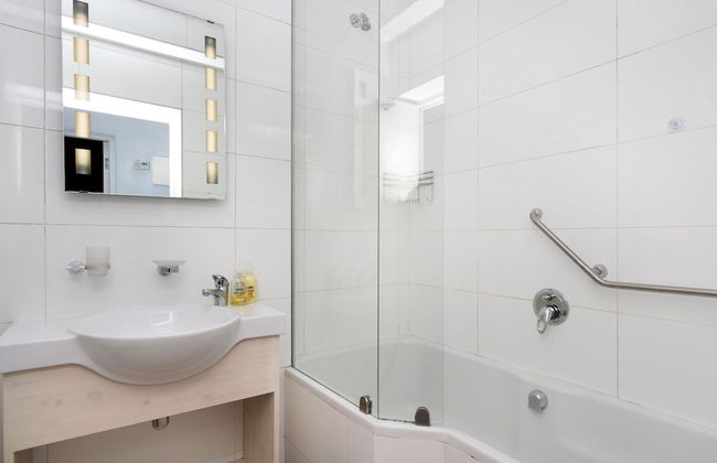 Pip's Place - Photo 11