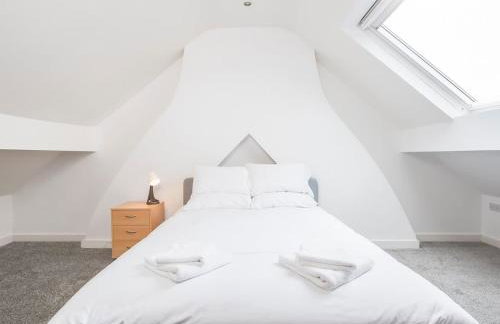 Spacious 4 Bedroom Character Home in Pontcanna - Foto 5