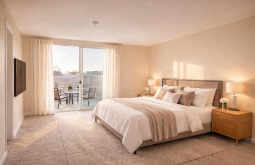 Relaxed Marina del Rey Stay - 1BR with Pool, Sauna & Gym Access - Foto 10