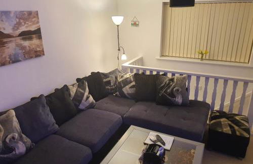 Idyllic 2 Bedroom Self-Contained UpsideDown Annexe - Photo 19