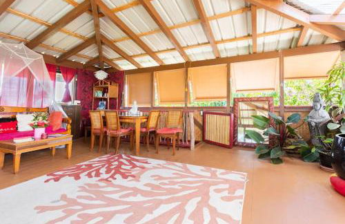 THE MAGICAL LAVA TEMPLE with EPIC Volcano Views! - Foto 15