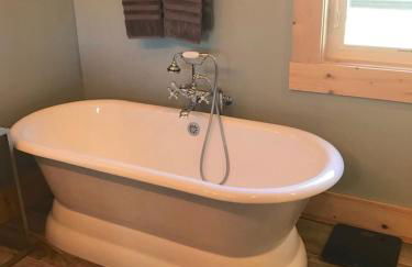 Unique Rustic Barn Theme home Amazing views! Luxe - Foto 15