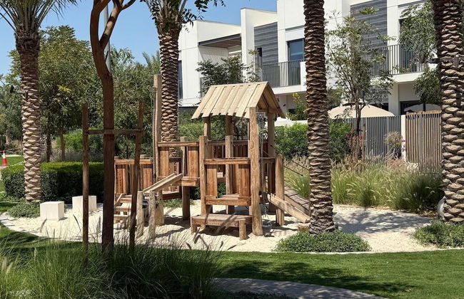 Elegant Stay in Ranches Villa - Photo 75