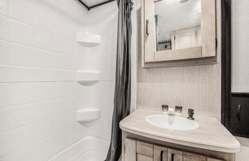 Stunning Newly Renovated Modern Beach House - 7633 - Foto 42