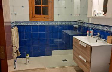 Casa con jardin ,vistas al mar y atardecer en Playas de Fornells - Foto 14