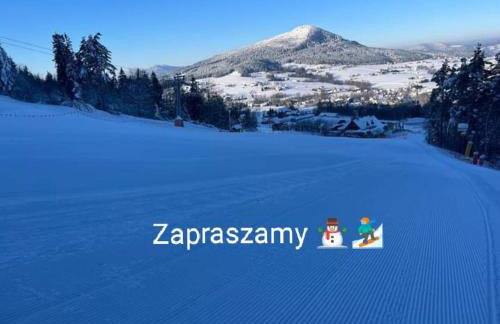 POD RÓŻĄ - Foto 29