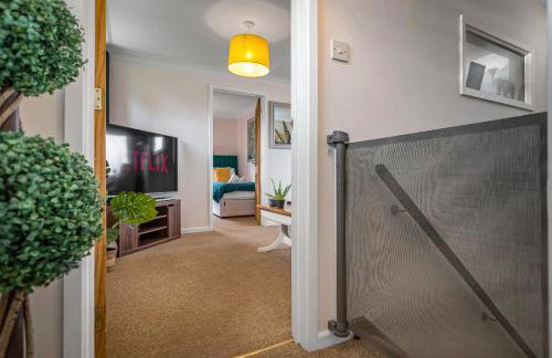 City and Airport - 2-Bed Contractor Base - Free Parking and Fast WiFi - Foto 20