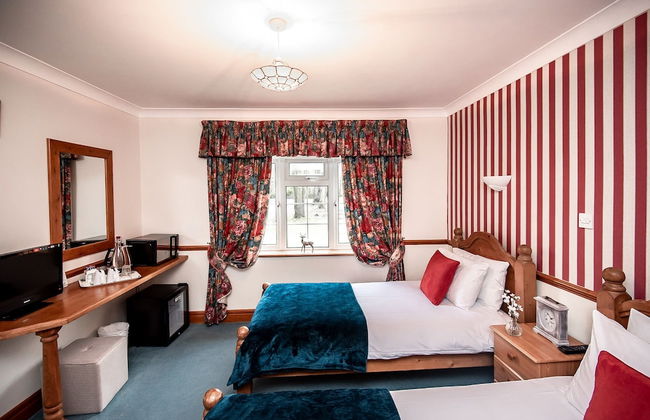 Trivelles Waterhall Country Hotel - Gatwick - Photo 10