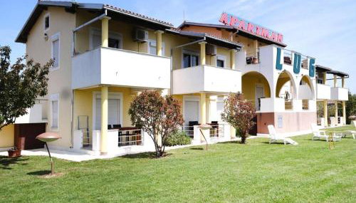 Apartments Lug 2, new and comfortable with pool - Foto 5