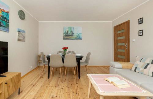 Apartament w Gdyni z Ogródkiem i 2 Sypialniami by Noclegi Renters - Foto 10
