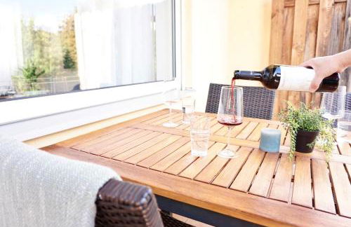 2 Schlafzimmer Wohnung mit Balkon und privatem Stellplatz unmittelbar an der Mosel für bis zu 8 Gäste - Foto 49