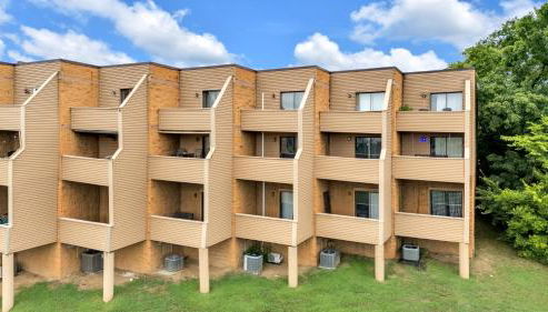 Full Furnished Downtown Maryville Condo - Photo 4