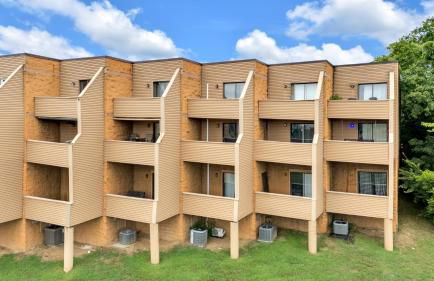 Full Furnished Downtown Maryville Condo - Photo 4