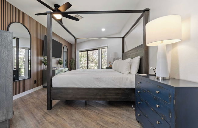 Golf Course-front Views, Pool+hot Tub, Patio Modern Edgy House by Avantstay - Foto 12