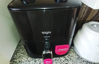 Two-story home with solar-heated pool and 4 bedrooms - Foto 17