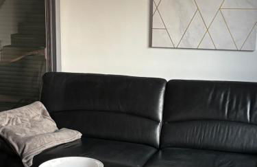 Wood&Stone - Modernes Haus in Seenähe am Tankumsee mit Terrasse, Outdoorküche, Kamin, Homeoffice Bereich & voll ausgestatteter Küche im Naherholungsgebiet - Foto 17