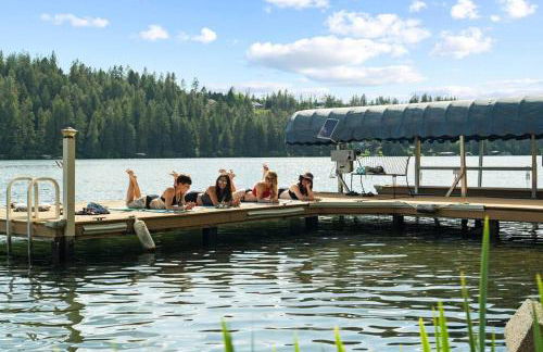 Luxe Lake Home Reflect Recharge and Reconnect - Foto 33