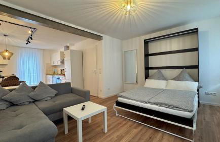 2-Zimmer-Wohnung-Küche-Bad-Terrasse, Bahnhofsnähe - Foto 3