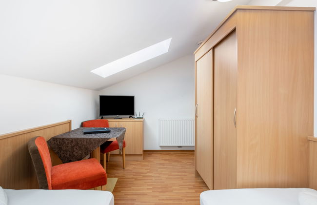 2 bedroom Apartment in Mayrhofen with garden - Photo 10