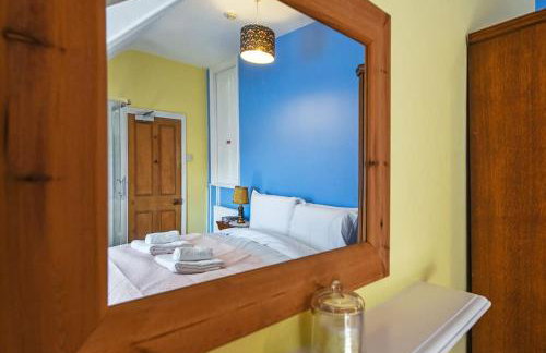 Traditional 3-Bed Property in Pontcanna with Parking - Foto 42