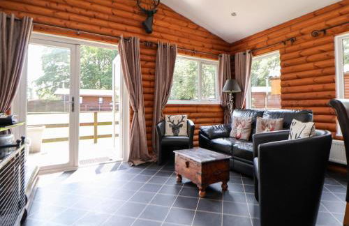 The Fallows - Photo 4