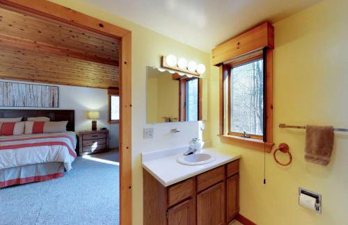 South Hill Lodge - Photo 13