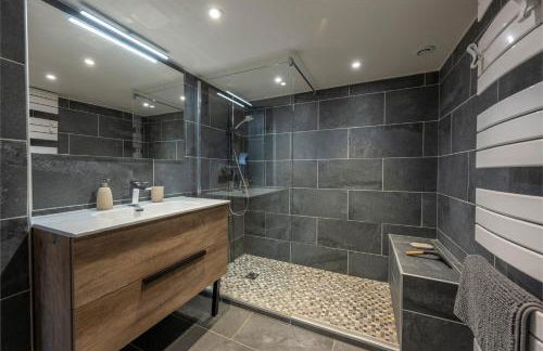 Pépite Alpine - Centre ville - WIFI - Foto 9