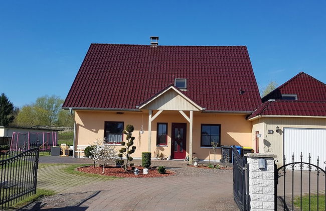 Reizendes Ferienhaus mit Swimmingpool Naehe Ostsee - Foto 31