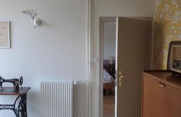 Le Cabinet-Charmante maison avec terrain - Foto 16