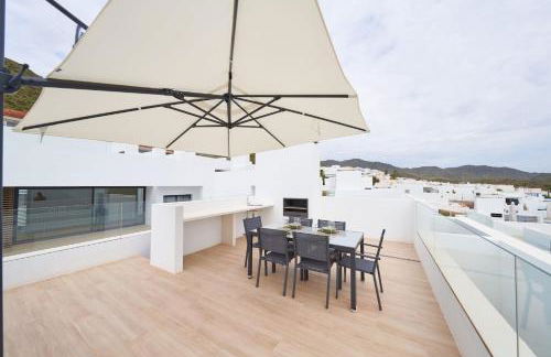 Casa Surya, piscina, wifi y parking con punto de carga EV - Foto 46