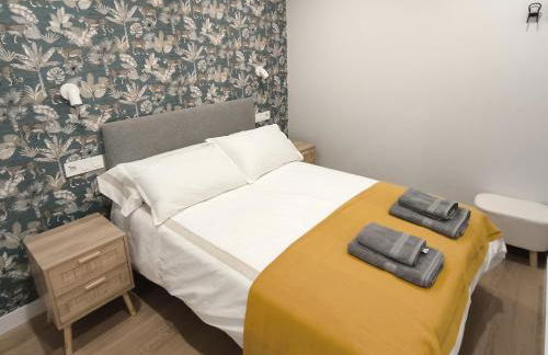 Muros sobre el puerto - Photo 20