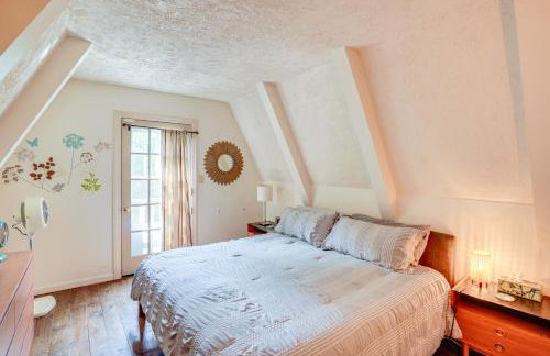 A-Frame Cabin with Furnished Deck in Becket! - Foto 18