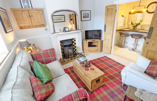 Sparrow Cottage - Westbourne - Photo 2