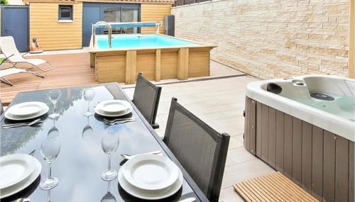 Nice Home In Jonquerettes - Foto 1