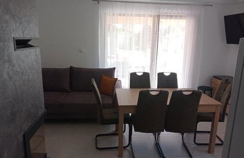 Domki u Eweli CAŁOROCZNE ogrzewane kominkiem - Photo 14