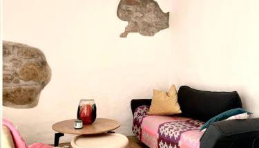 Boutique Surf House in Surf Paradise - Photo 2