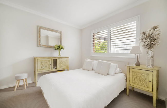 Walk to Coogee Beach Apartment Retreat - Photo 8