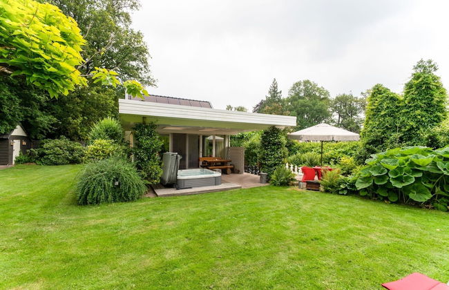 Picturesque Holiday Home in Oldenzaal With Jacuzzi - Foto 67