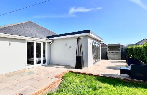 Southern Lane Beach House - Photo 19