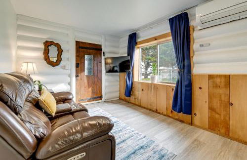 Unique Dog-Friendly Log Cabin Short Walk to Ocean - Foto 4