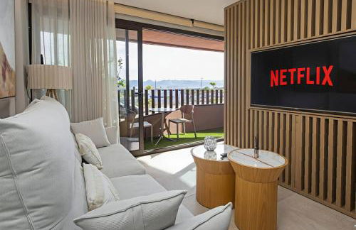 Luxury UCAM Studio, Desk and High Speed WiFi - Foto 5