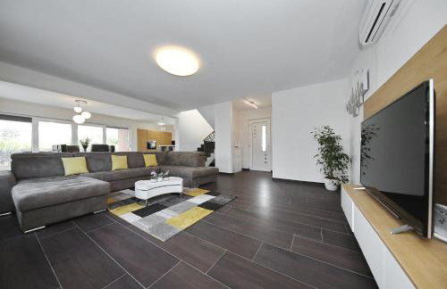 Villas A & N - Photo 20