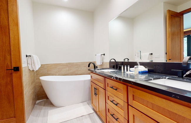 Obsidian Serenity -private Hot Tub - Foto 33