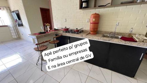 Flat com vista espetacular área central-cozinha completa-AR- 2 banheiros- casais - grupos ou familias ou empresas - Foto 5