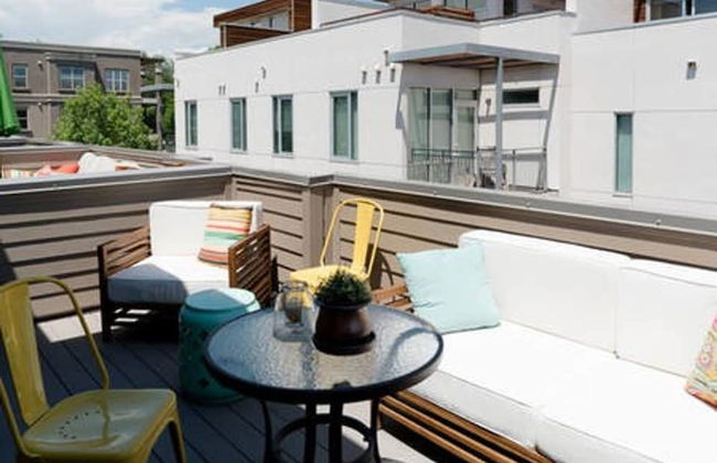 The Mile High Townhome Walk to the Stadium - Foto 36