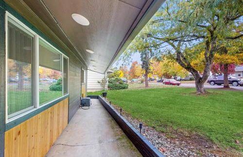 2 Mi to Campus! Family Home with Game Room in Eugene - Photo 22